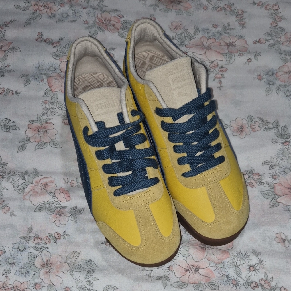 Puma Yellow and Blue Sneakers
